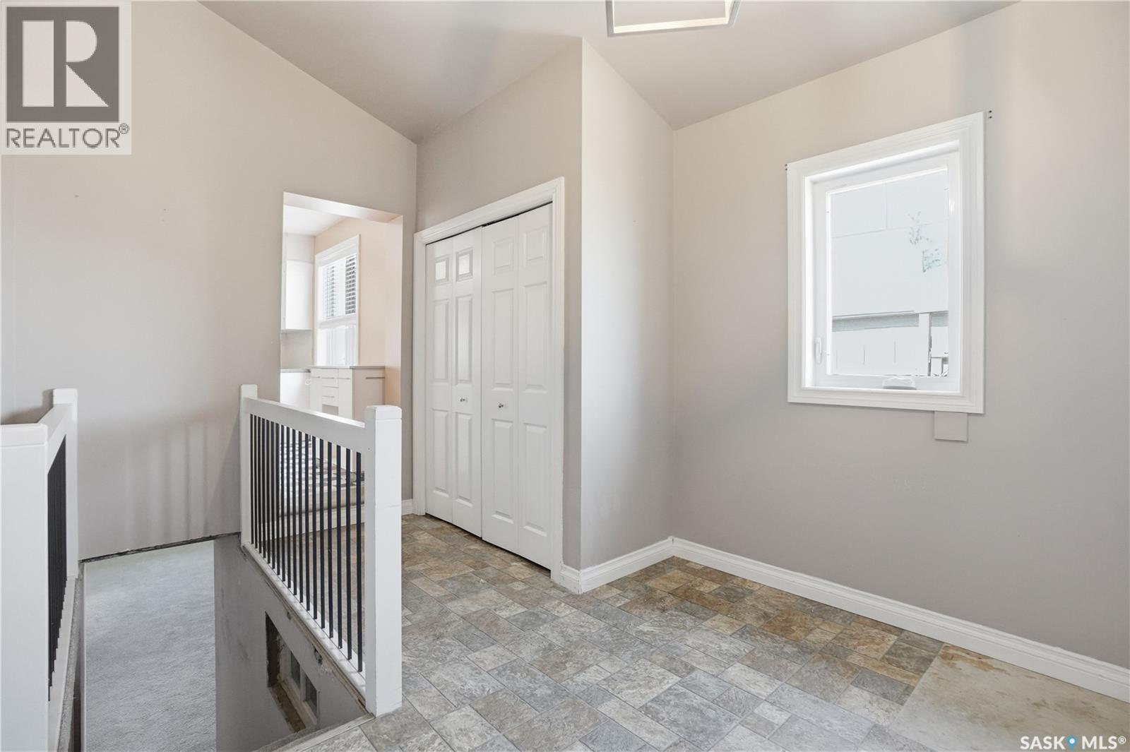 2203 Lindsay Street, Regina, Saskatchewan  S4N 3C2 - Photo 22 - SK036099