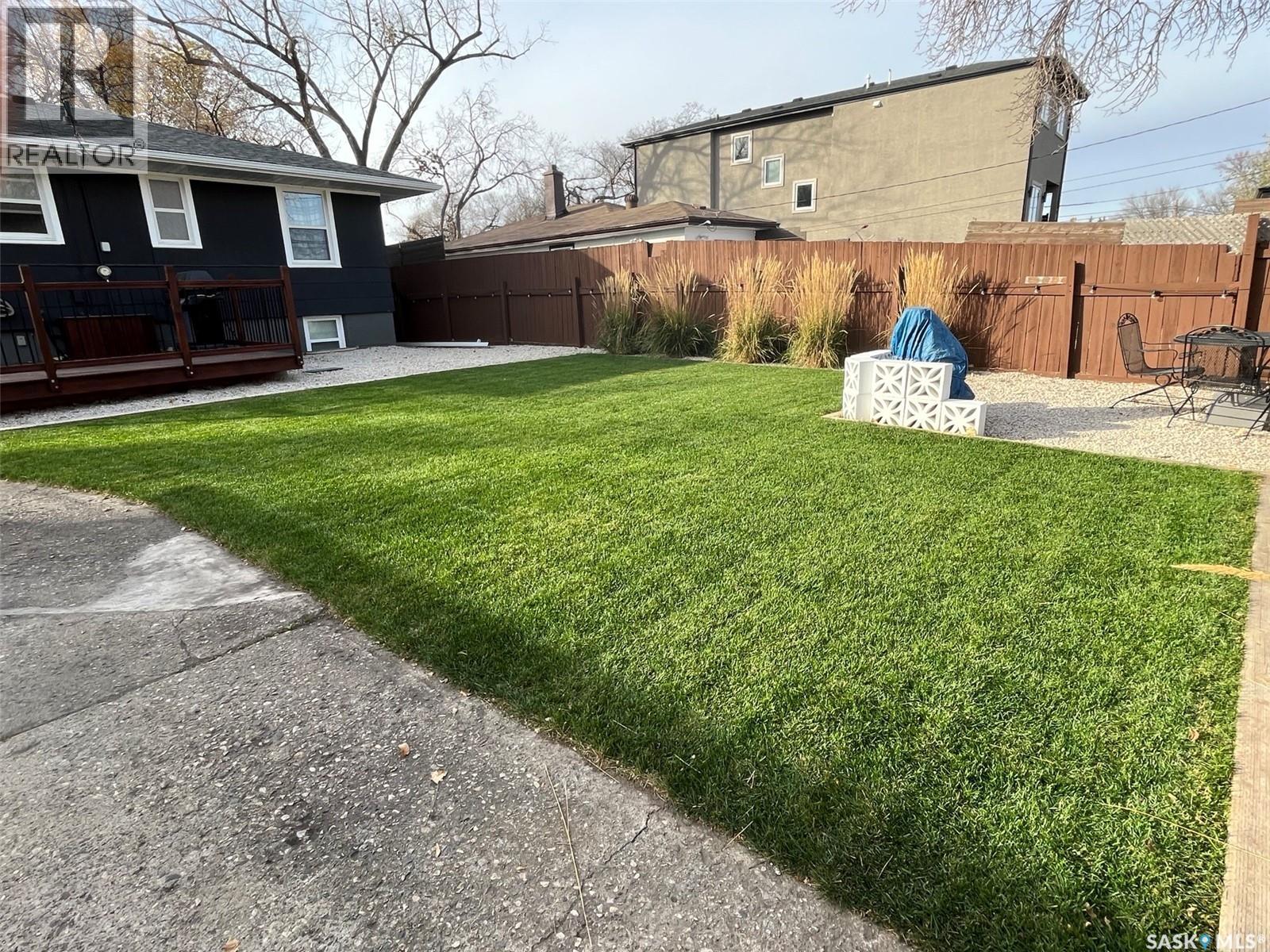 2221 Francis Street, Regina, Saskatchewan  S4N 2P6 - Photo 36 - SK035837