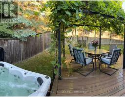 303 KING STREET E, East Gwillimbury, Ontario
