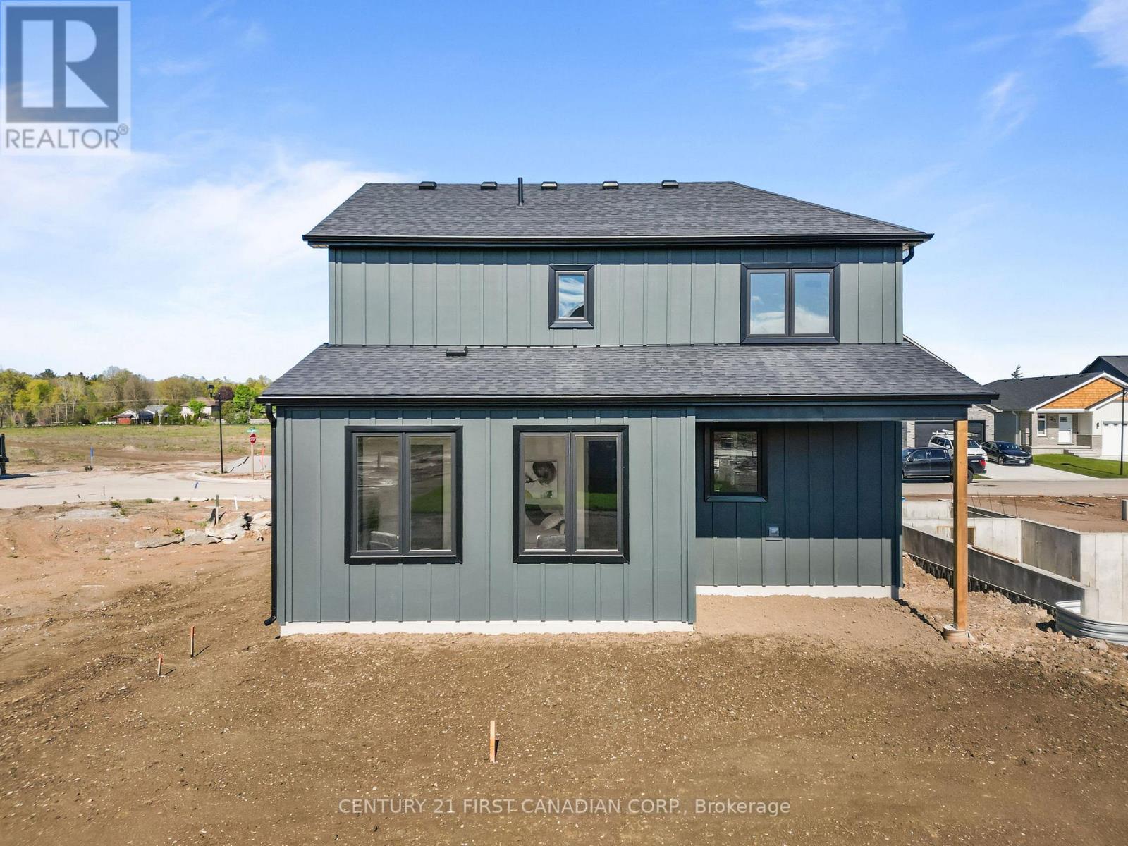 30 Sheldabren Street, North Middlesex, Ontario  N0M 1A0 - Photo 33 - X12980580