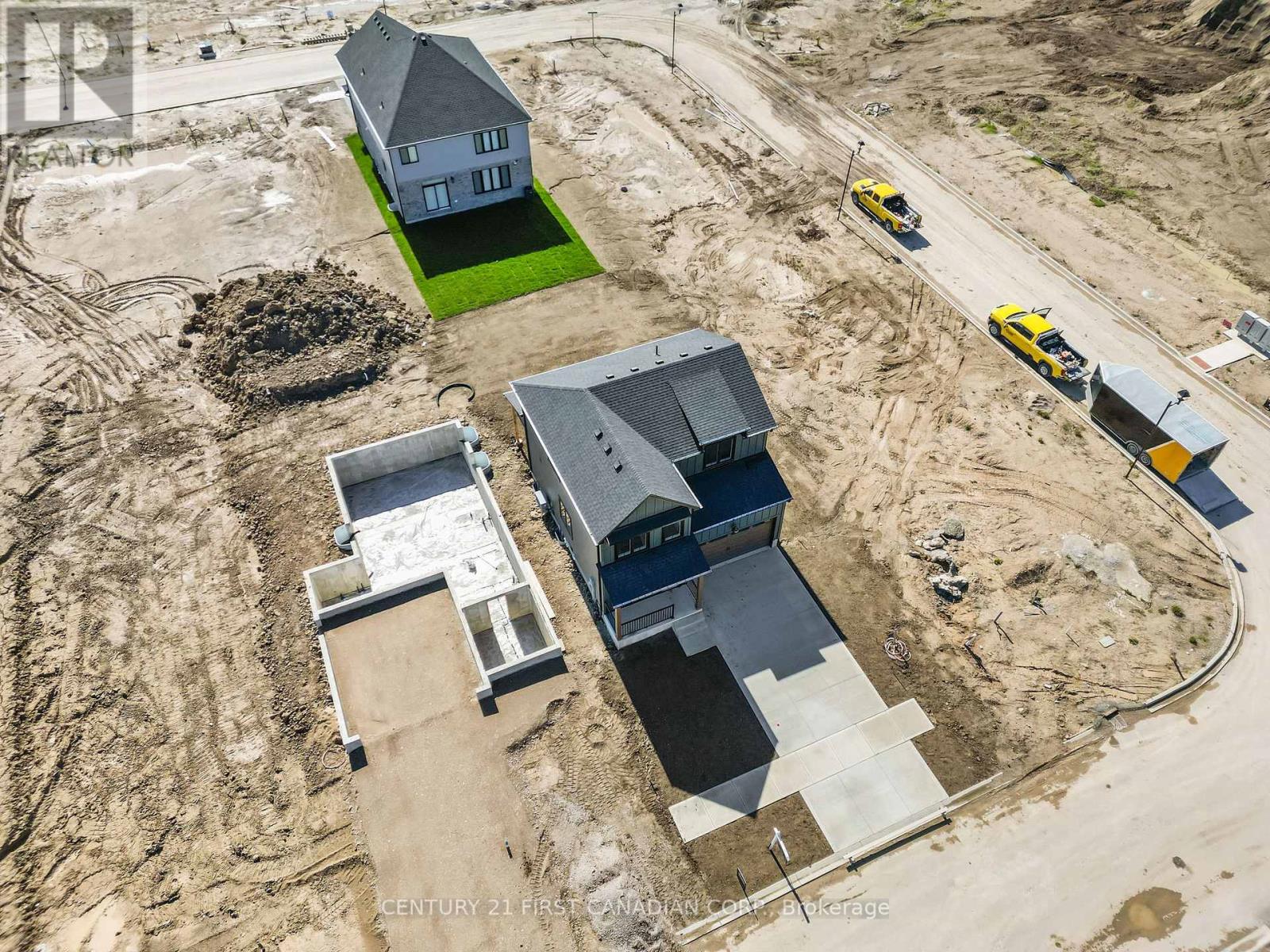 30 Sheldabren Street, North Middlesex, Ontario  N0M 1A0 - Photo 34 - X12980580