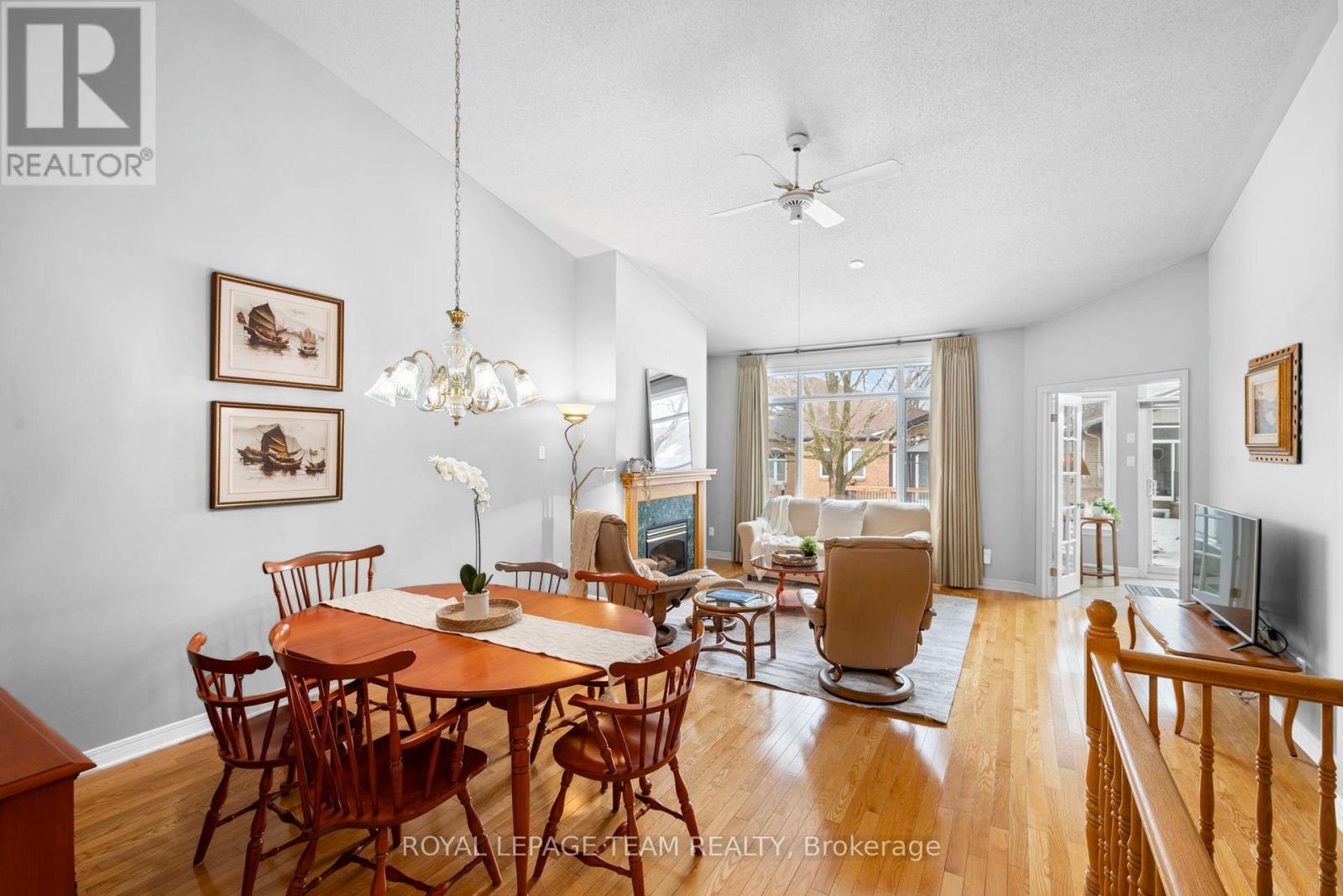 56 Coulson Court, Ottawa, Ontario  K2K 2X9 - Photo 3 - X13046158
