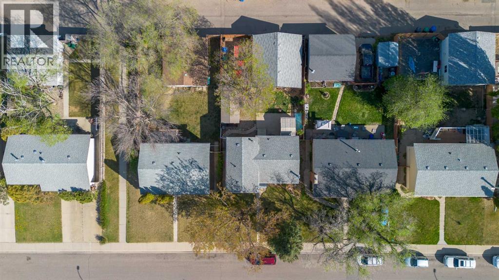 57 Honeysuckle Road N, Lethbridge, Alberta  T1H 4J7 - Photo 43 - A2310146