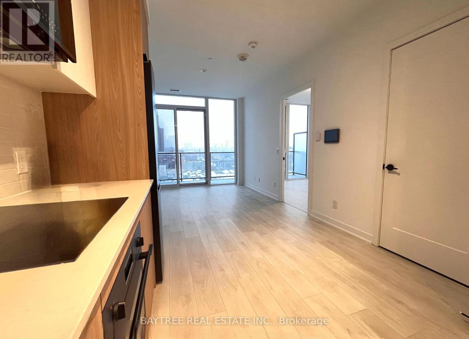 926 - 5 Defries Street, Toronto, Ontario  M5A 3R4 - Photo 3 - C13132702