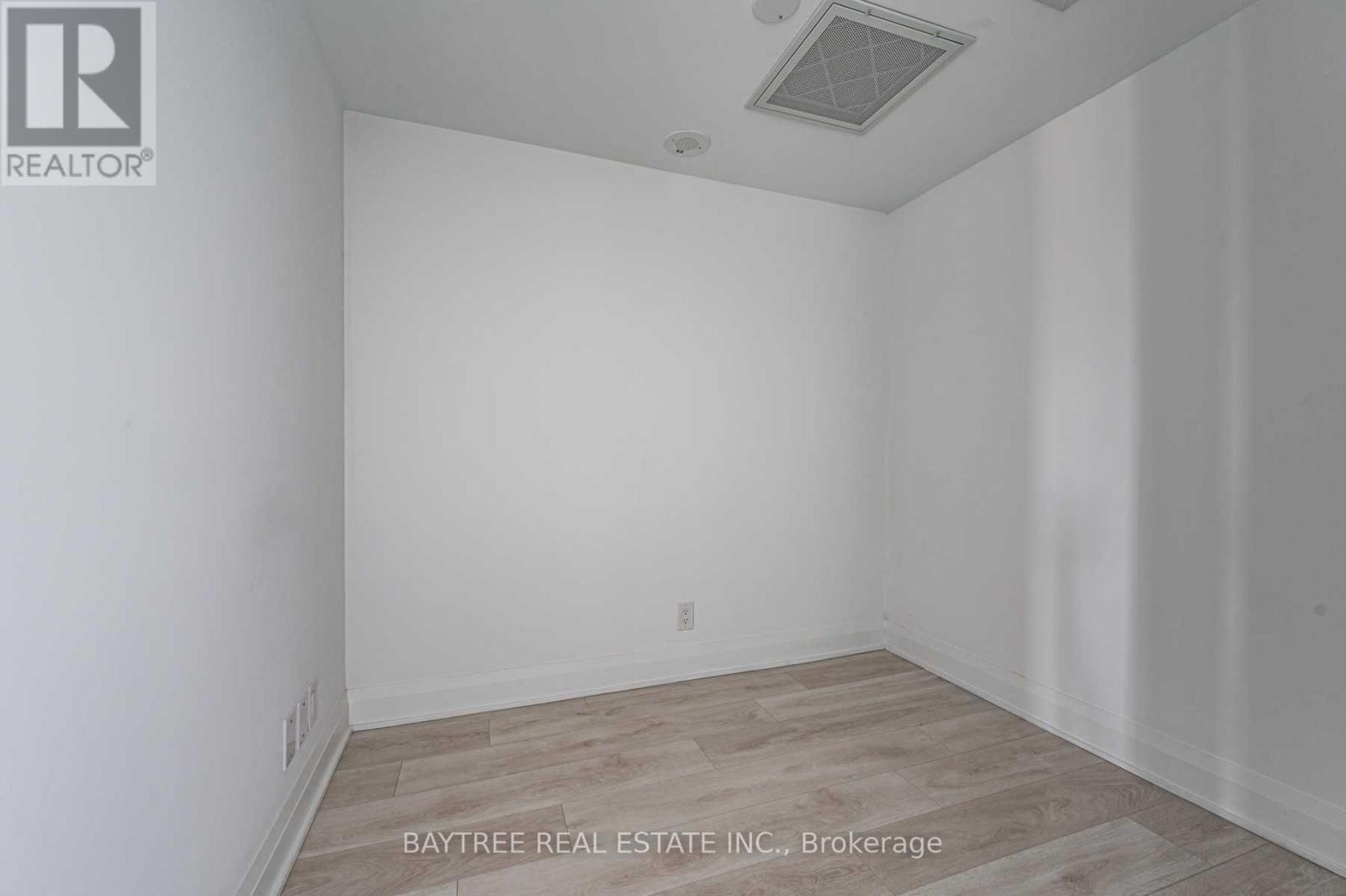 323 - 33 Frederick Todd Way, Toronto, Ontario  M4G 0C9 - Photo 13 - C13132708
