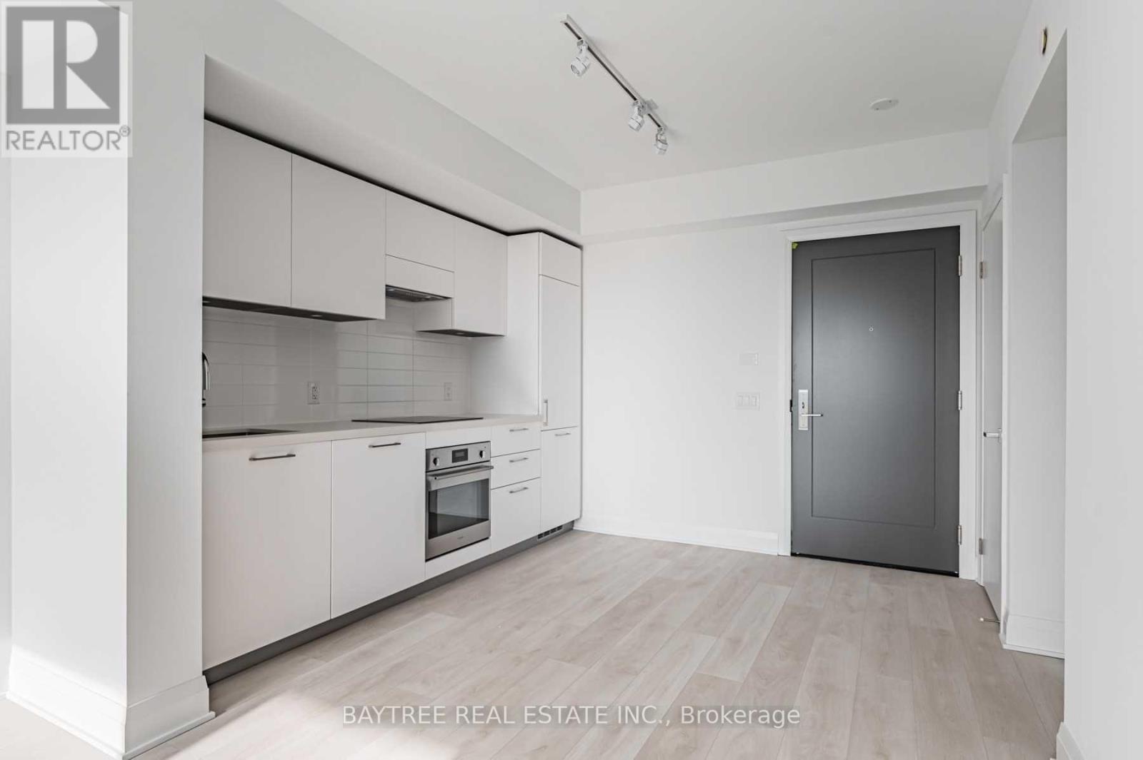 509 - 33 Frederick Todd Way, Toronto, Ontario  M4G 0C9 - Photo 3 - C13132714