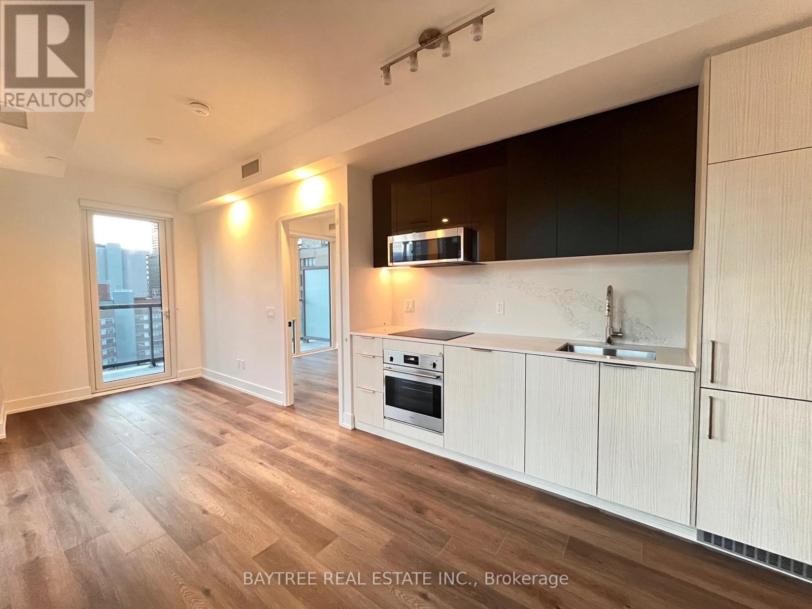 1303 - 308 Jarvis Street, Toronto, Ontario  M5B 0E3 - Photo 2 - C13132822