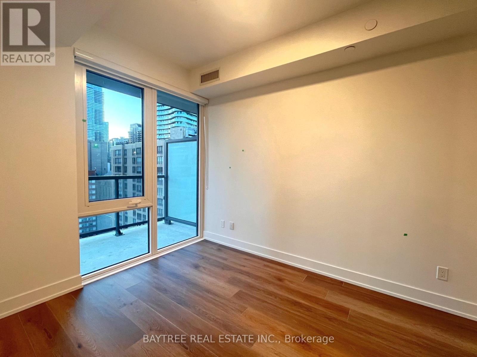 1303 - 308 Jarvis Street, Toronto, Ontario  M5B 0E3 - Photo 3 - C13132822