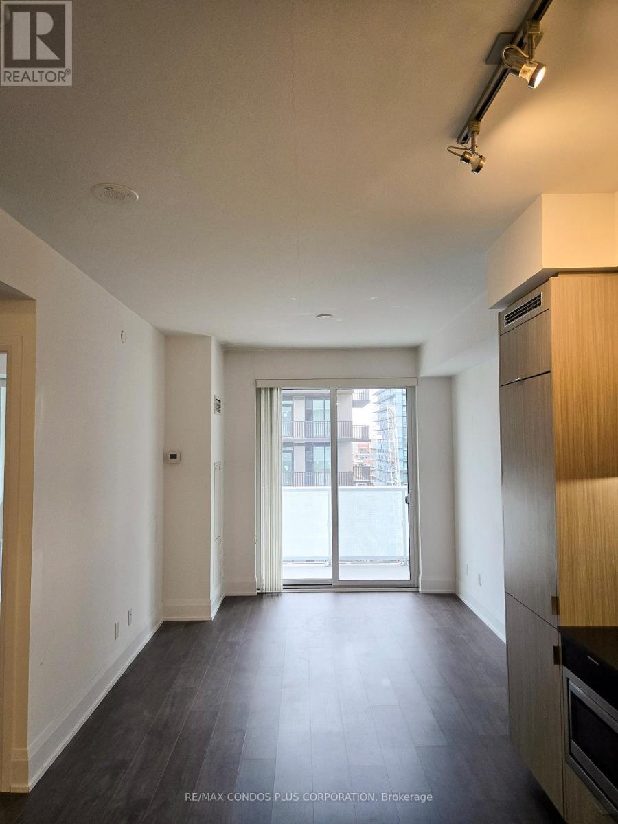 1705 - 101 Erskine Avenue, Toronto, Ontario  M4P 1Y5 - Photo 3 - C13132952