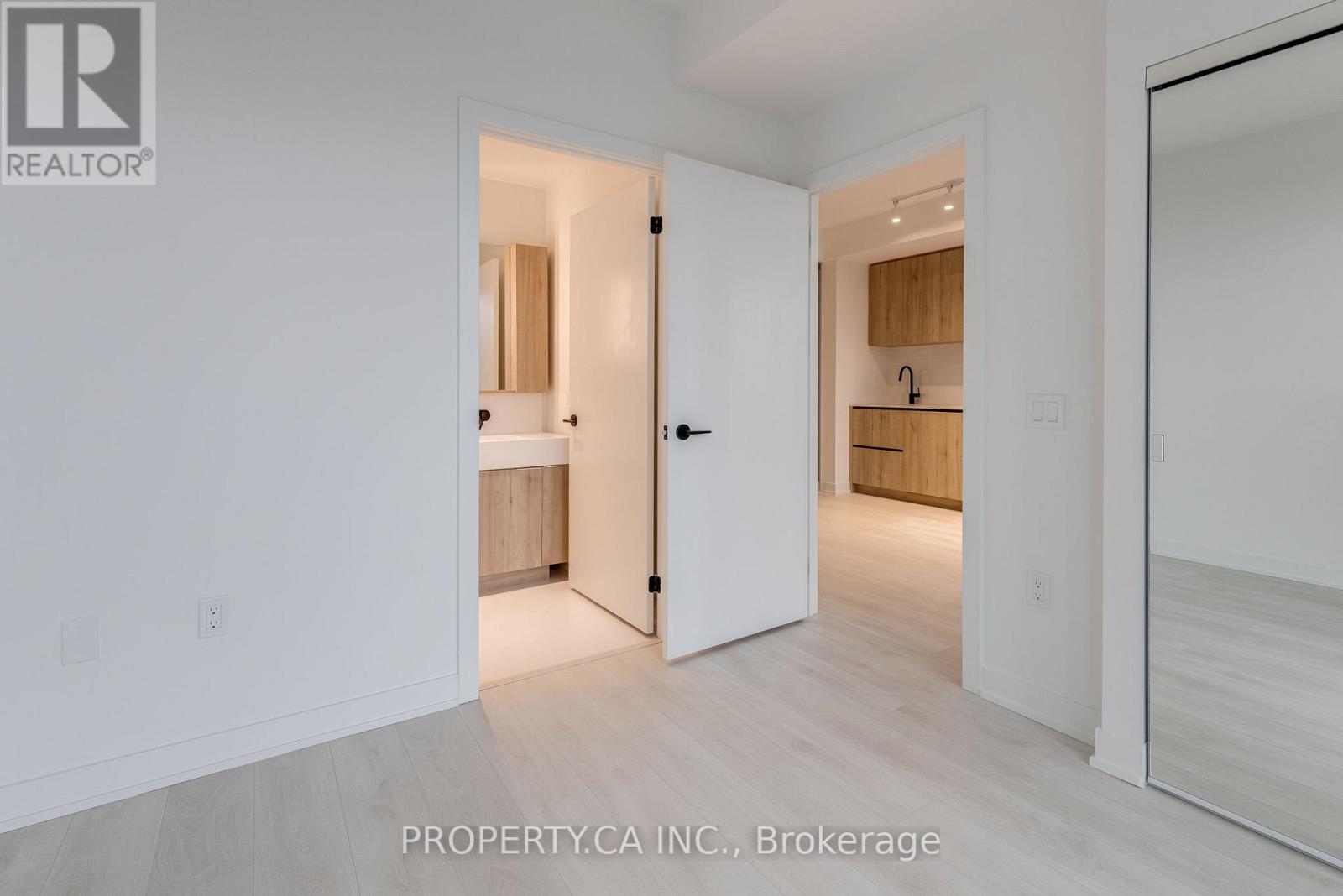 1401 - 127 Broadway Avenue, Toronto, Ontario  M4P 1V3 - Photo 12 - C13132954