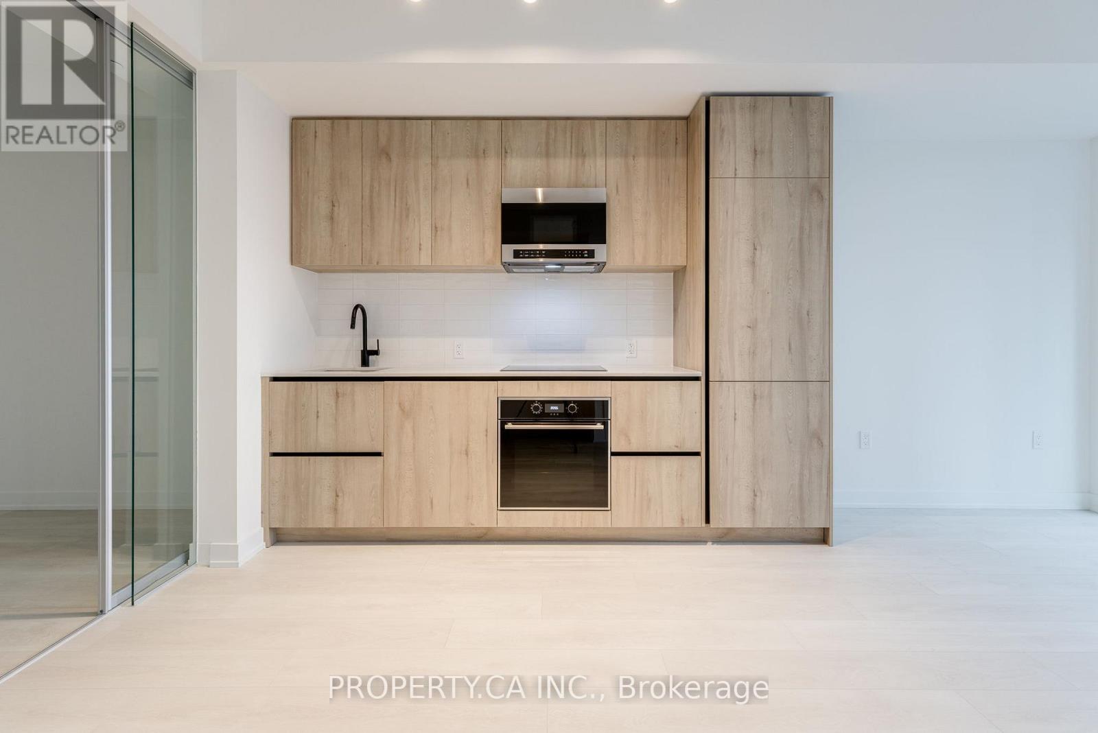 1401 - 127 Broadway Avenue, Toronto, Ontario  M4P 1V3 - Photo 5 - C13132954