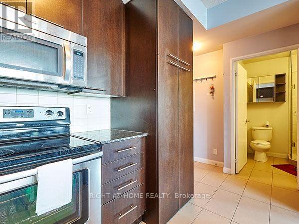 2701 - 500 Sherbourne Street, Toronto, Ontario  M4X 1L1 - Photo 5 - C13132982
