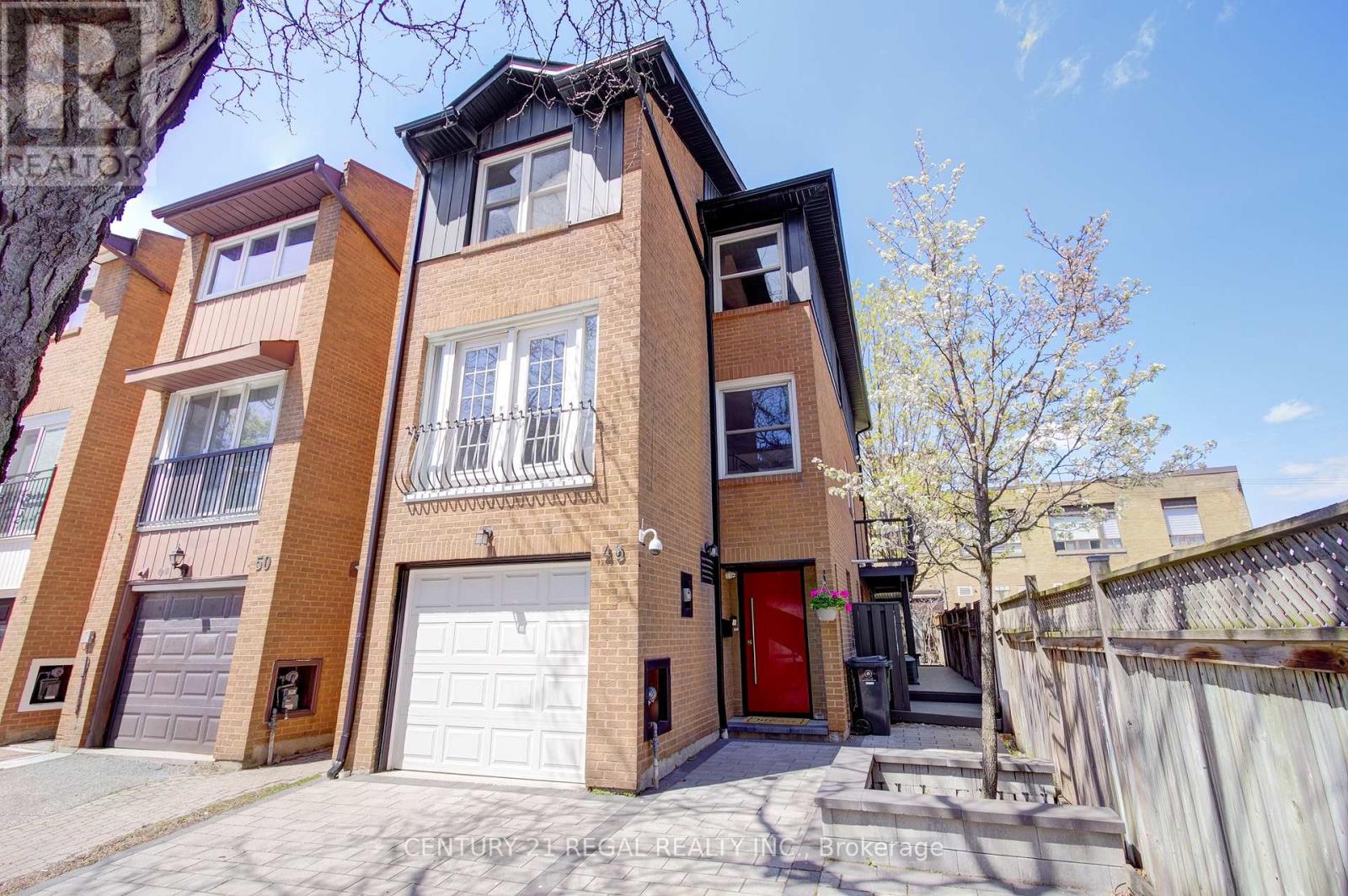 48 Michener Court, Toronto, Ontario  M6J 3R6 - Photo 3 - C13133044