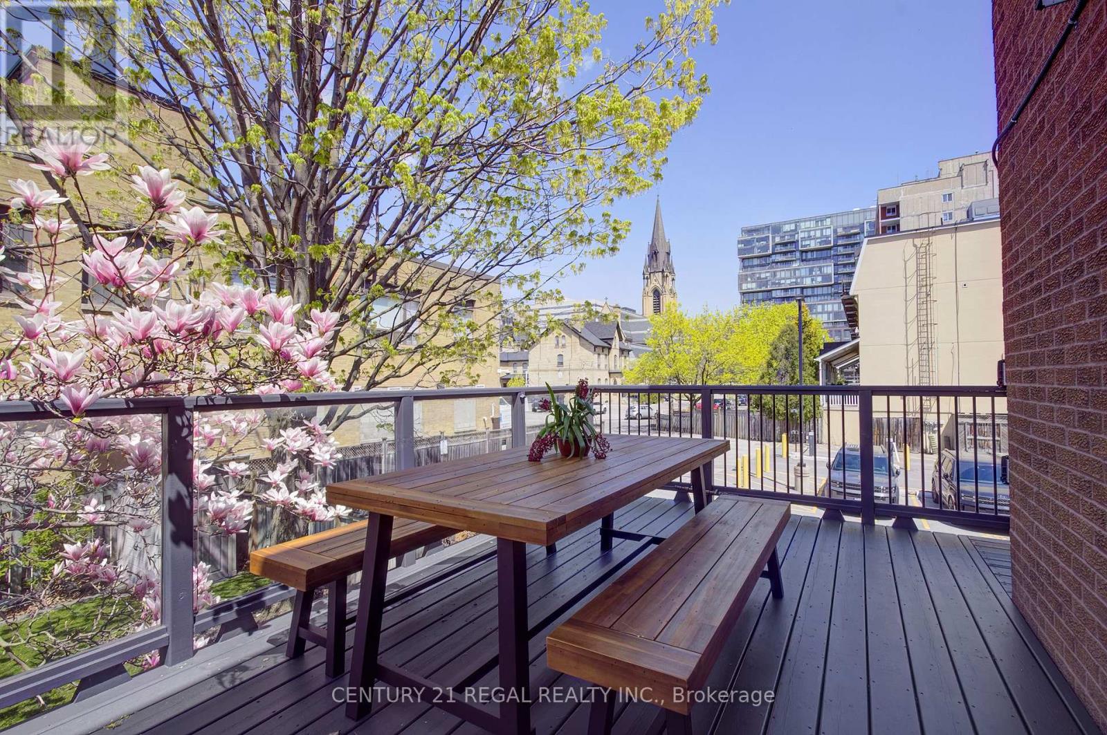 48 Michener Court, Toronto, Ontario  M6J 3R6 - Photo 32 - C13133044