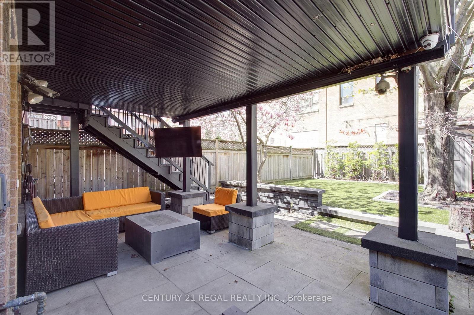 48 Michener Court, Toronto, Ontario  M6J 3R6 - Photo 36 - C13133044