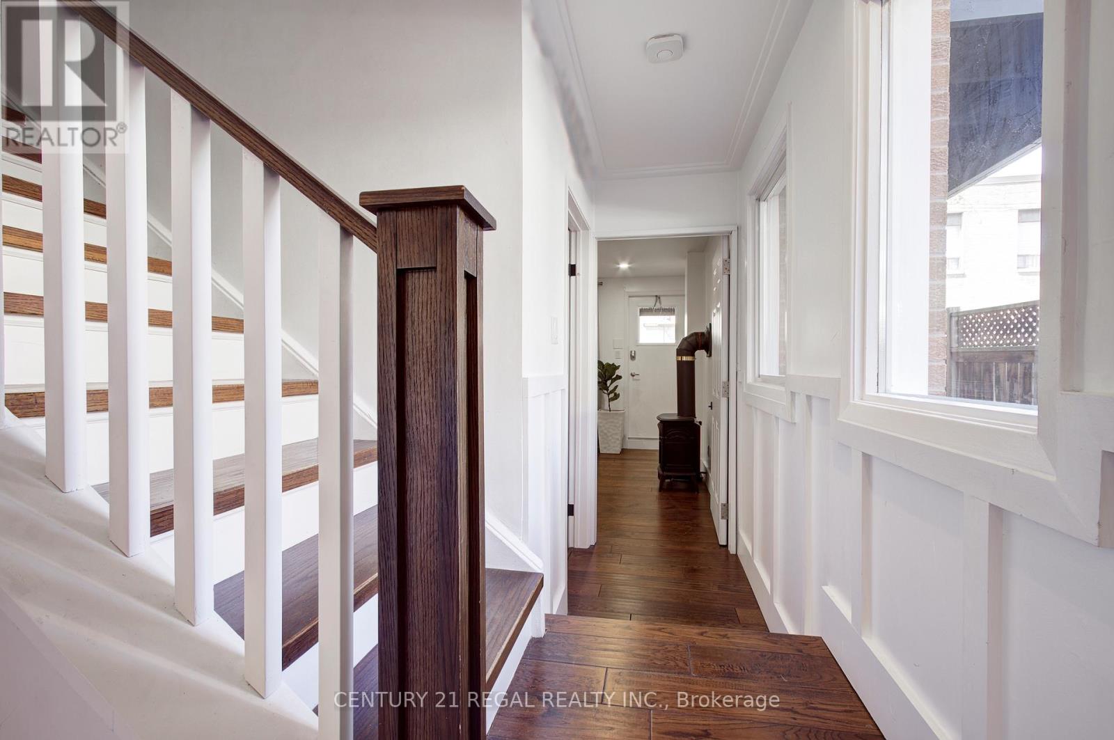 48 Michener Court, Toronto, Ontario  M6J 3R6 - Photo 6 - C13133044