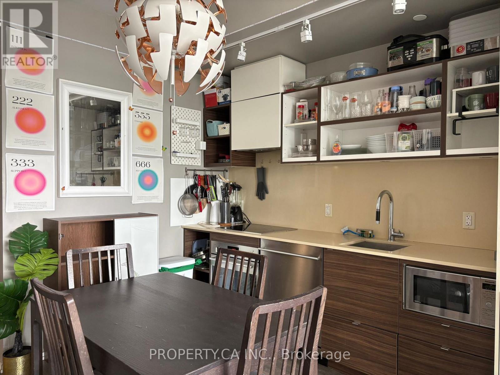 1803 - 125 Peter Street, Toronto, Ontario  M5V 2G9 - Photo 8 - C13133056