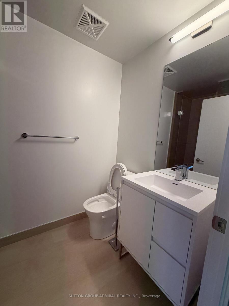 2502 - 5 Quarrington Lane, Toronto, Ontario  M3C 1H7 - Photo 4 - C13133106
