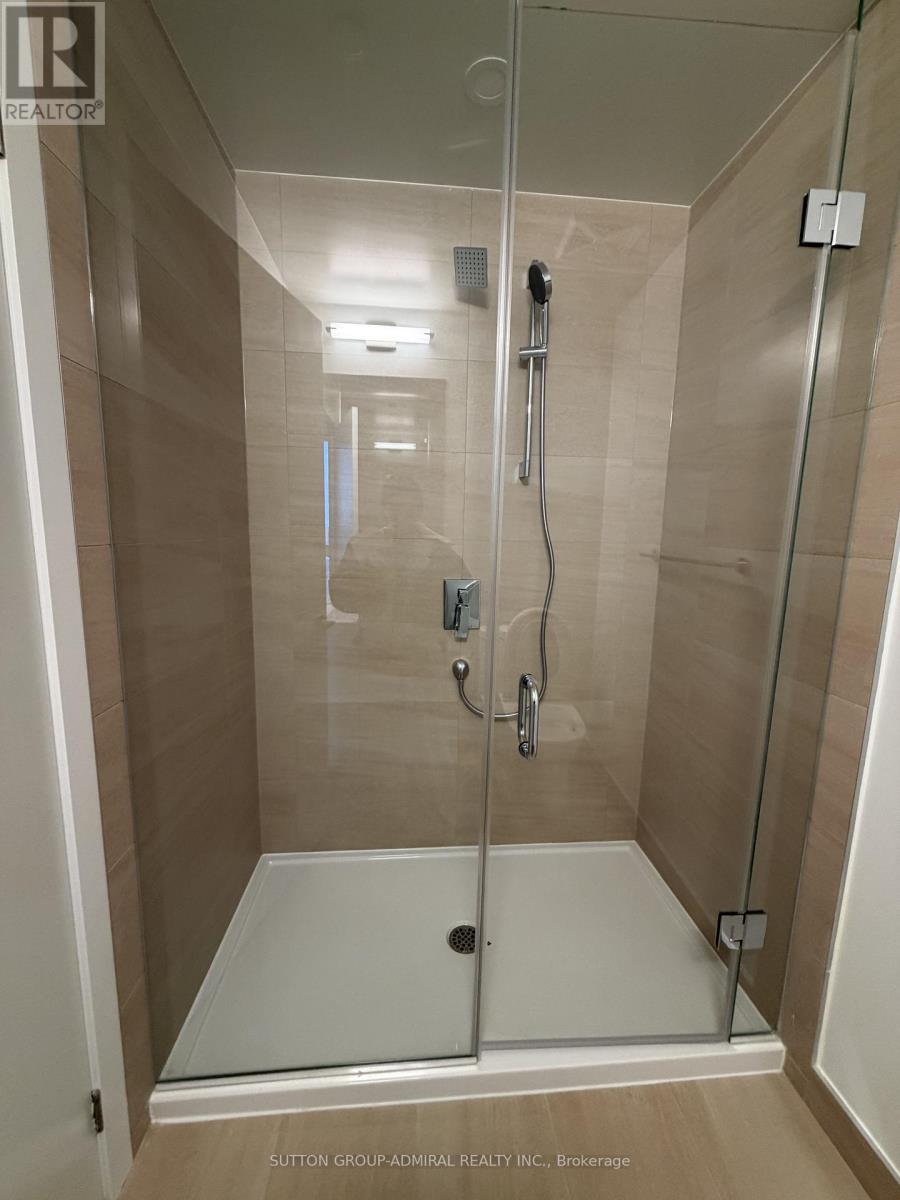 2502 - 5 Quarrington Lane, Toronto, Ontario  M3C 1H7 - Photo 5 - C13133106