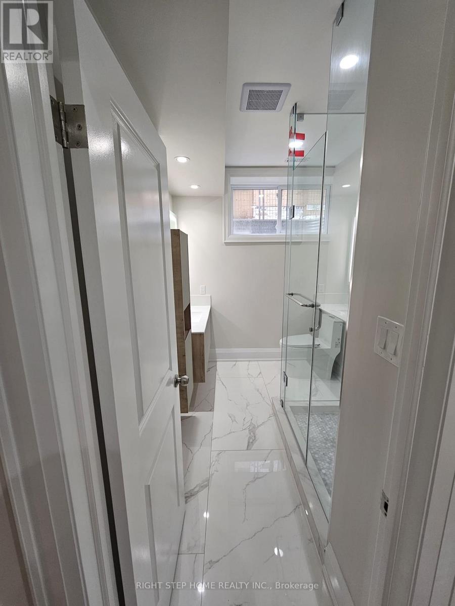 41 Sugarbush Square E, Toronto, Ontario  M1C 3M6 - Photo 13 - E13132898