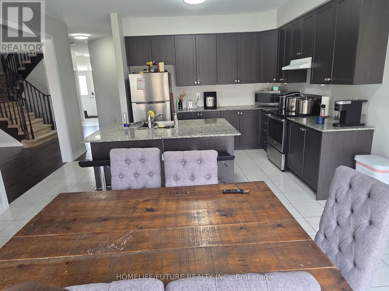 44 Bruce Cameron Drive, Clarington, Ontario  L1C 0W2 - Photo 11 - E13132970