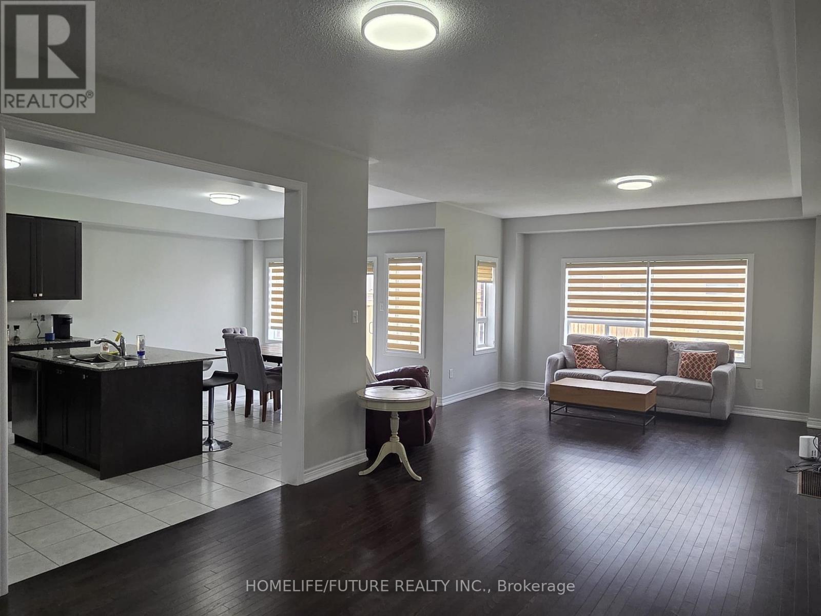 44 Bruce Cameron Drive, Clarington, Ontario  L1C 0W2 - Photo 8 - E13132970