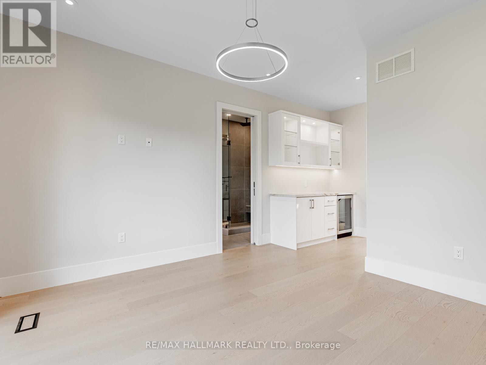 80 Barker Avenue, Toronto, Ontario  M4C 2N6 - Photo 23 - E13133028
