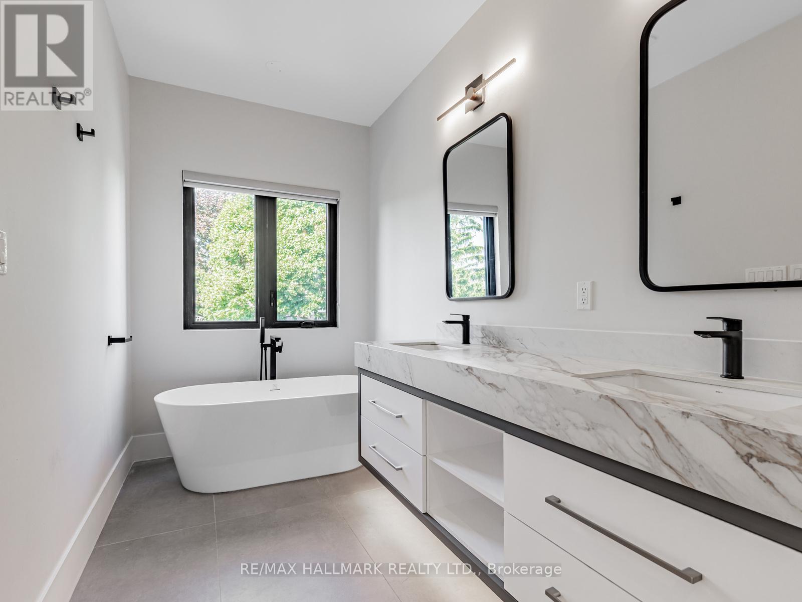80 Barker Avenue, Toronto, Ontario  M4C 2N6 - Photo 24 - E13133028