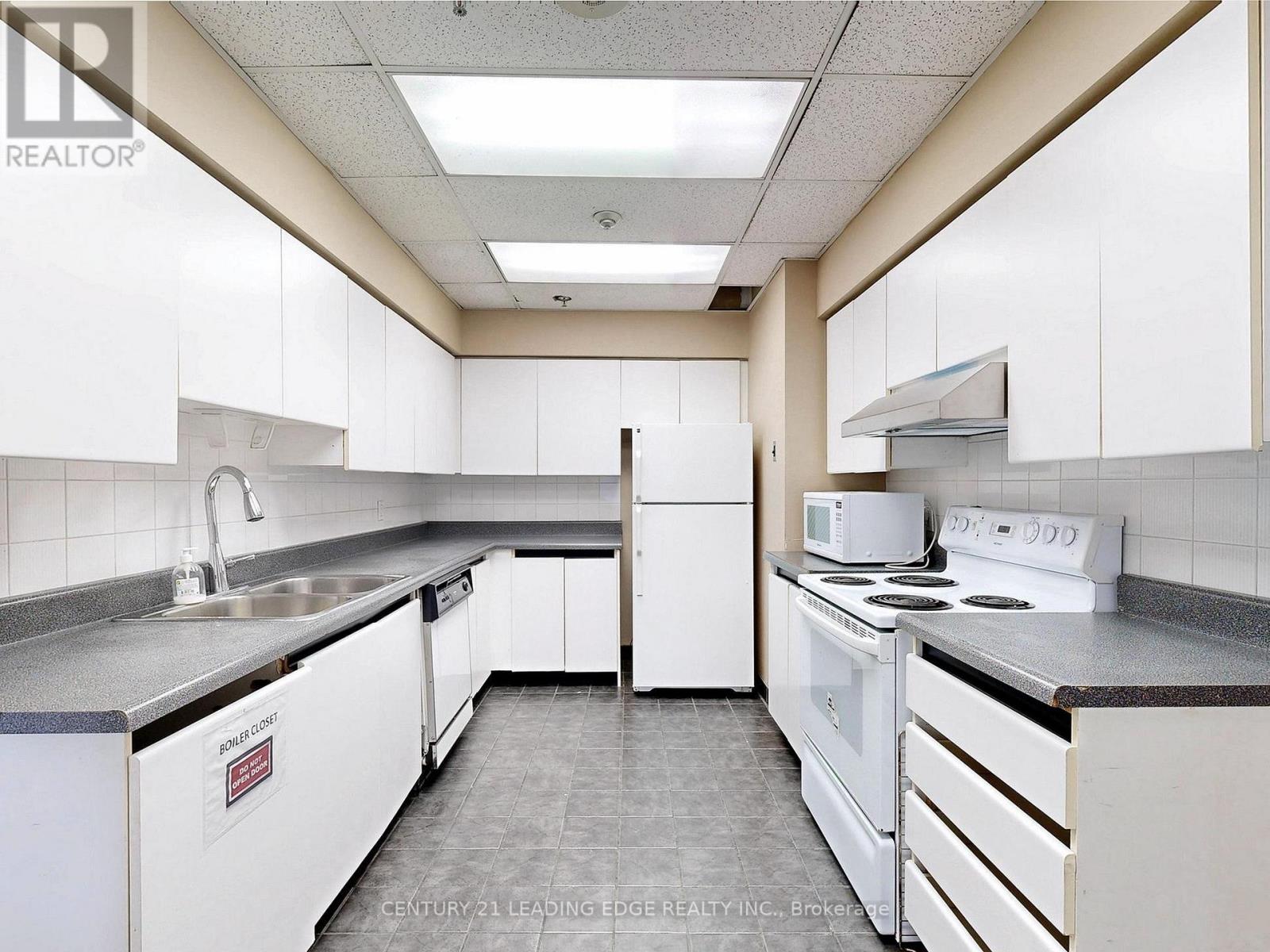 1103 - 1470 Midland Avenue, Toronto, Ontario  M1P 3B9 - Photo 35 - E13133082