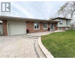 19 COCKBURN DRIVE, Toronto, Ontario