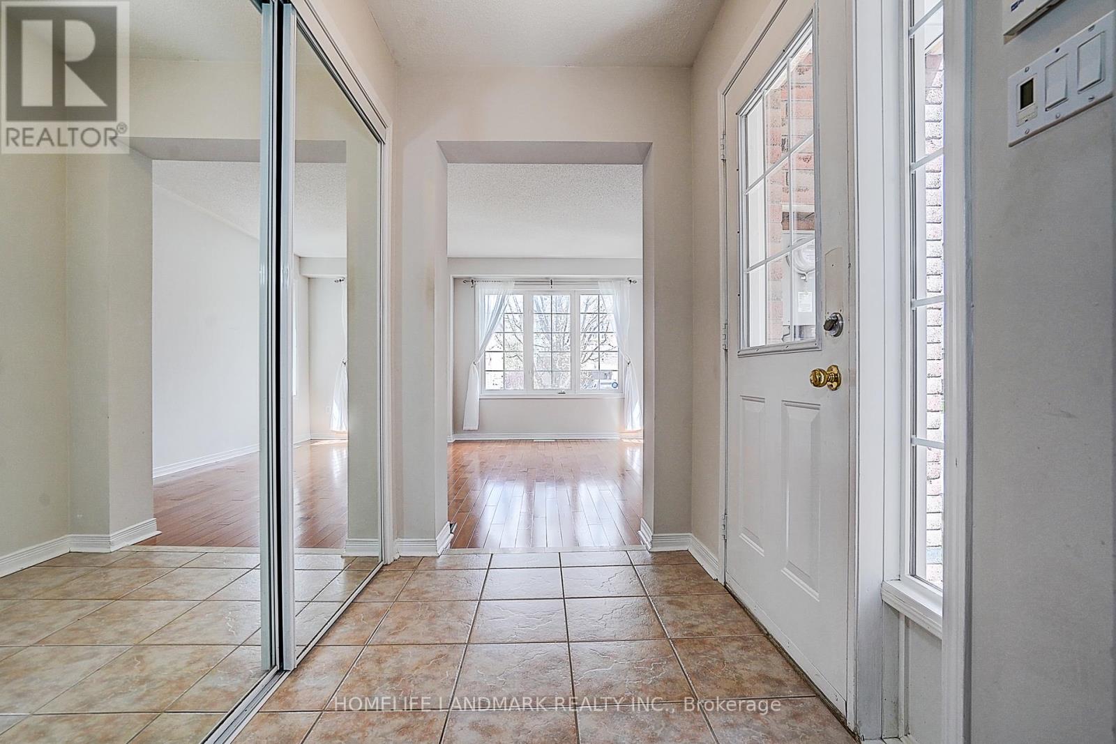 121 Lowther Avenue, Richmond Hill, Ontario  L4E 4P4 - Photo 3 - N13132858