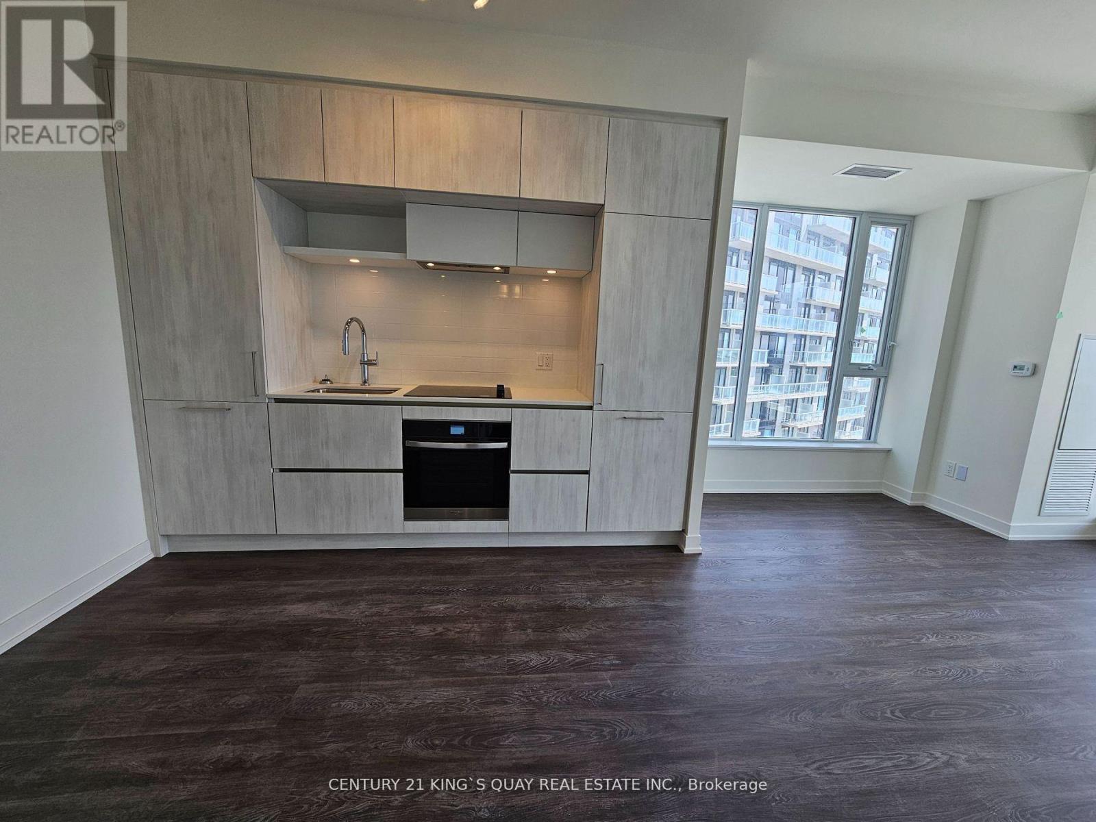 630 - 2 David Eyer Road, Richmond Hill, Ontario  L4S 0N6 - Photo 4 - N13133026