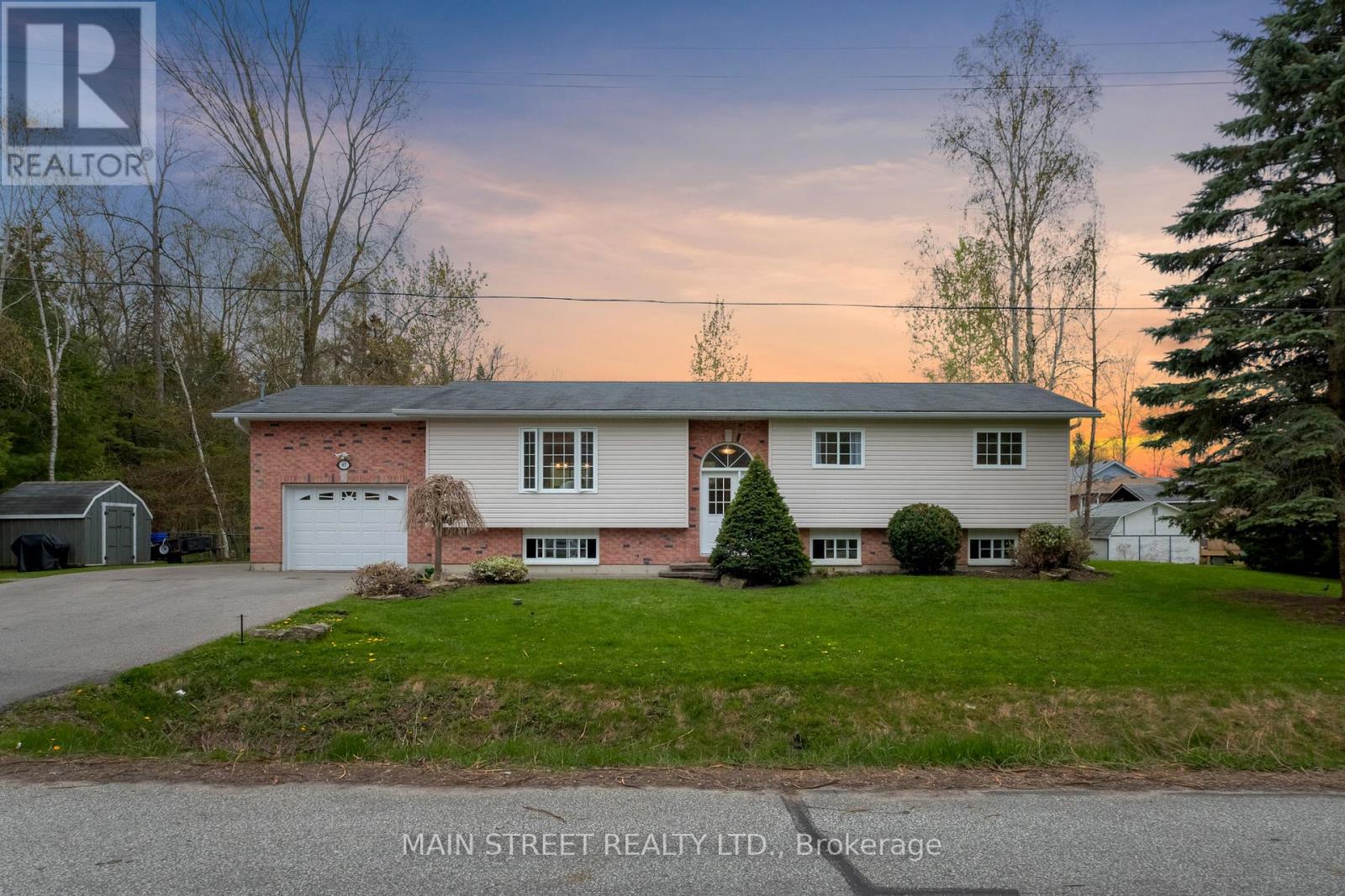 41 BEDFORD ROAD, Georgina, Ontario
