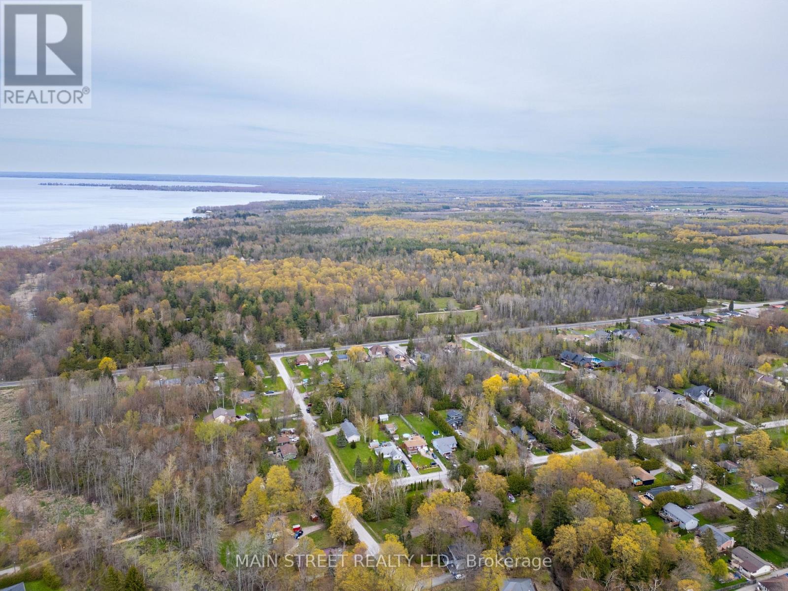 41 Bedford Road, Georgina, Ontario  L0E 1R0 - Photo 13 - N13133042