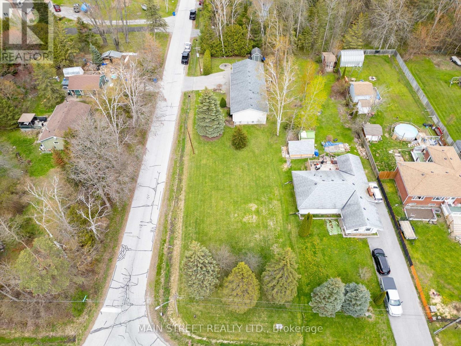 41 Bedford Road, Georgina, Ontario  L0E 1R0 - Photo 14 - N13133042