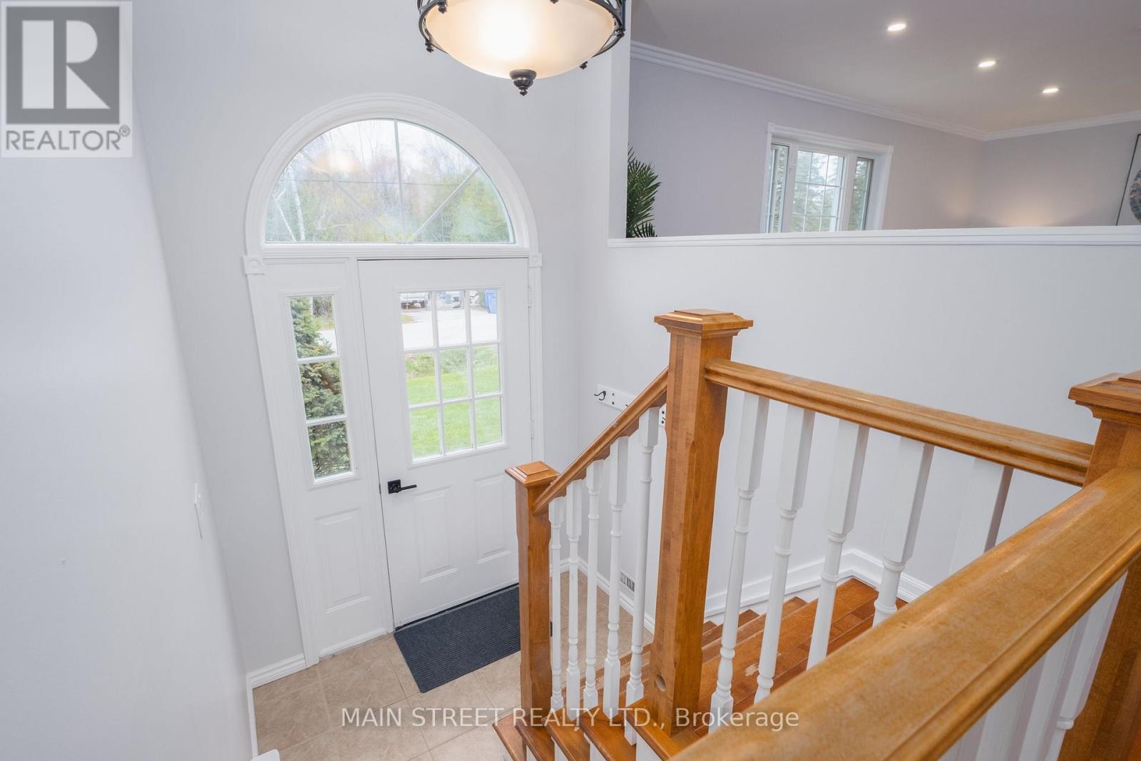 41 Bedford Road, Georgina, Ontario  L0E 1R0 - Photo 3 - N13133042