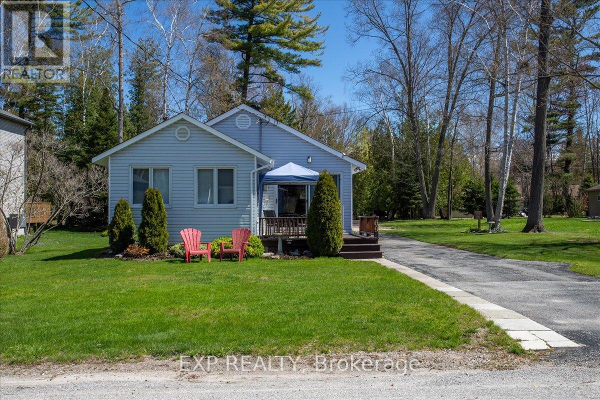 69 33rd Street N, Wasaga Beach, Ontario  L9Z 2C1 - Photo 2 - S13132828