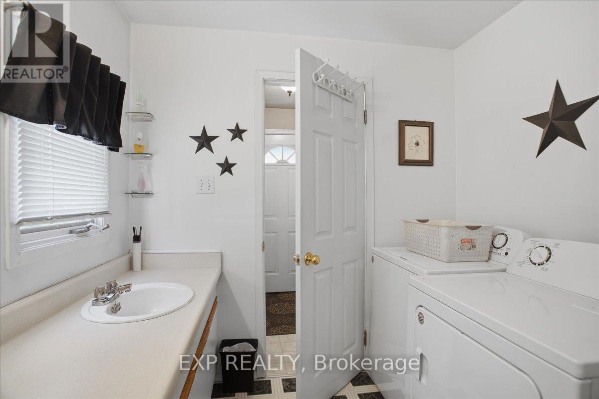 69 33rd Street N, Wasaga Beach, Ontario  L9Z 2C1 - Photo 20 - S13132828