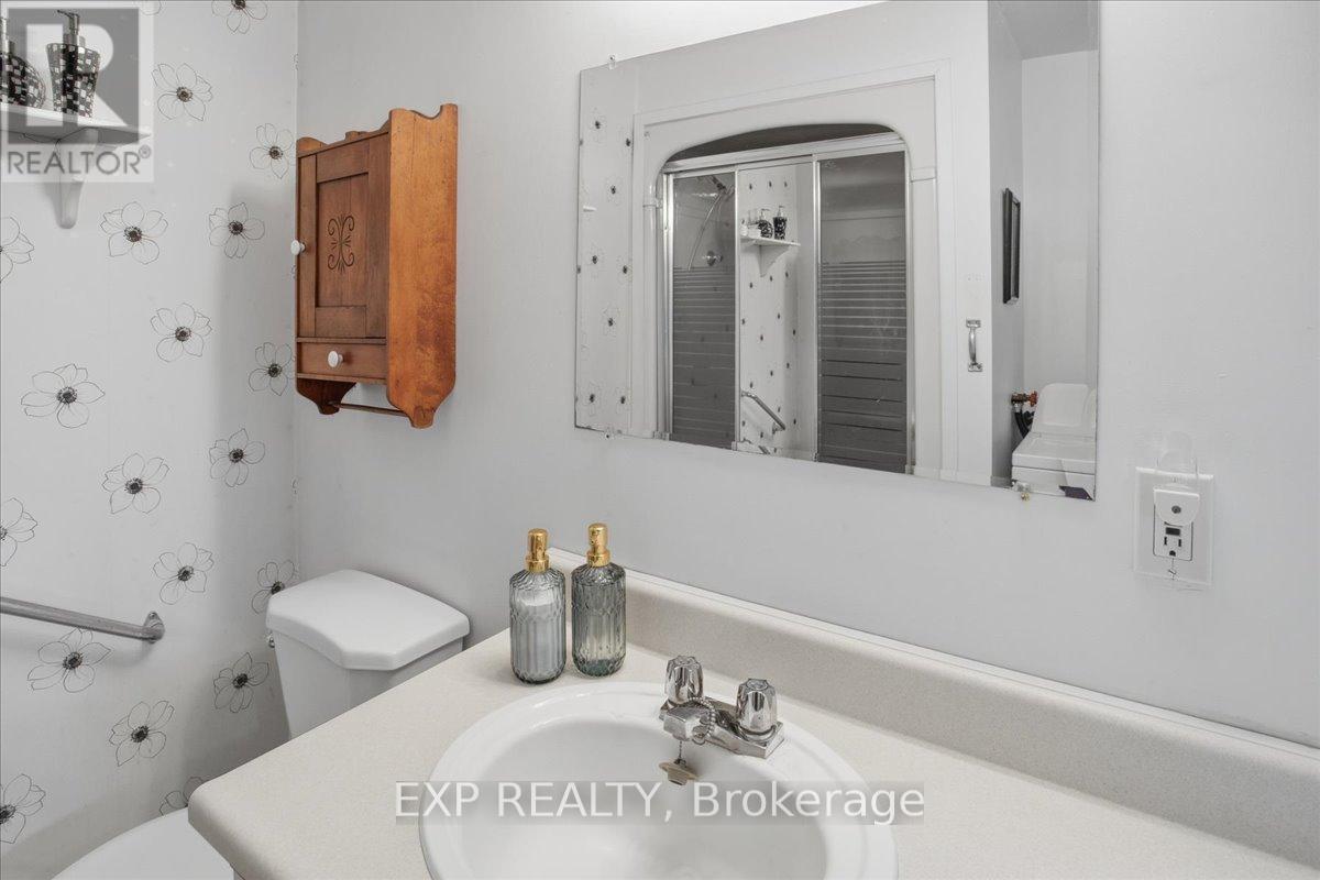 69 33rd Street N, Wasaga Beach, Ontario  L9Z 2C1 - Photo 21 - S13132828