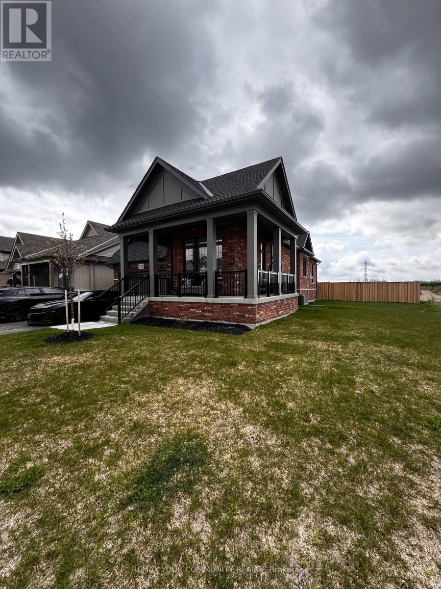 Main - 239 Duncan Street, Clearview (Stayner), Ontario  L0M 1S0 - Photo 4 - S13132854