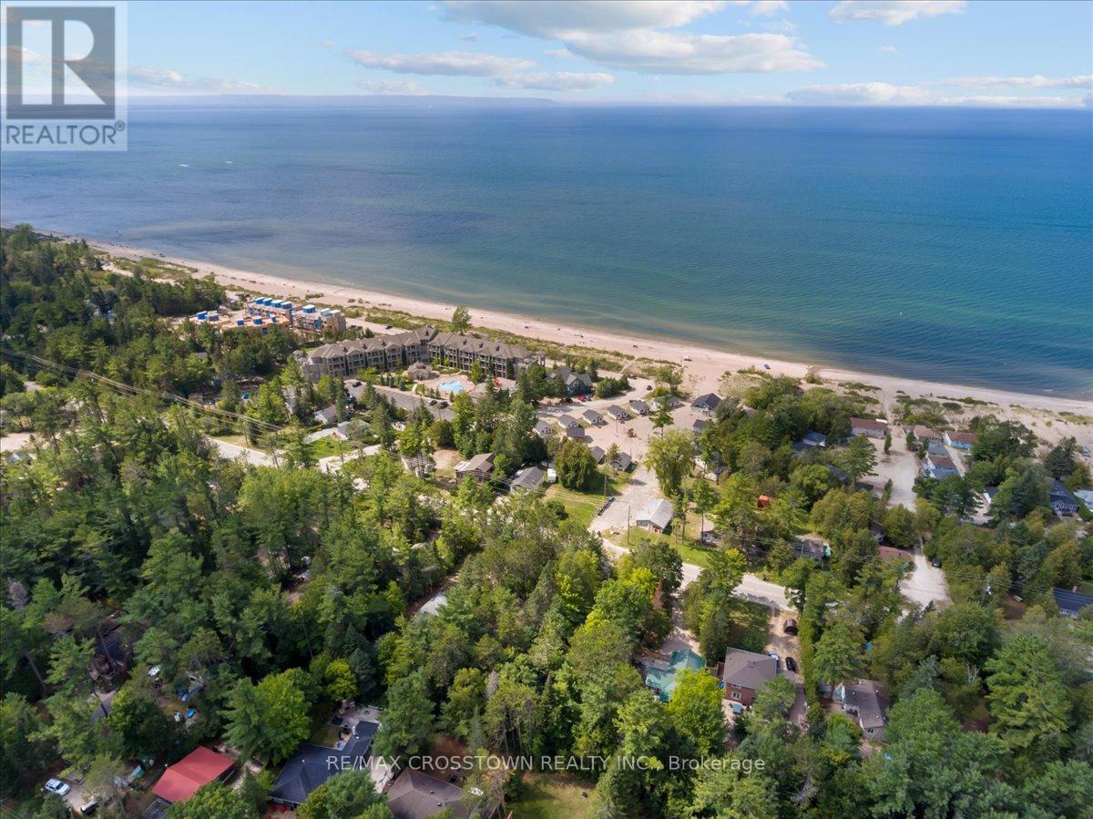 61 Earl Street, Wasaga Beach, Ontario  L9Z 2M6 - Photo 39 - S13133080