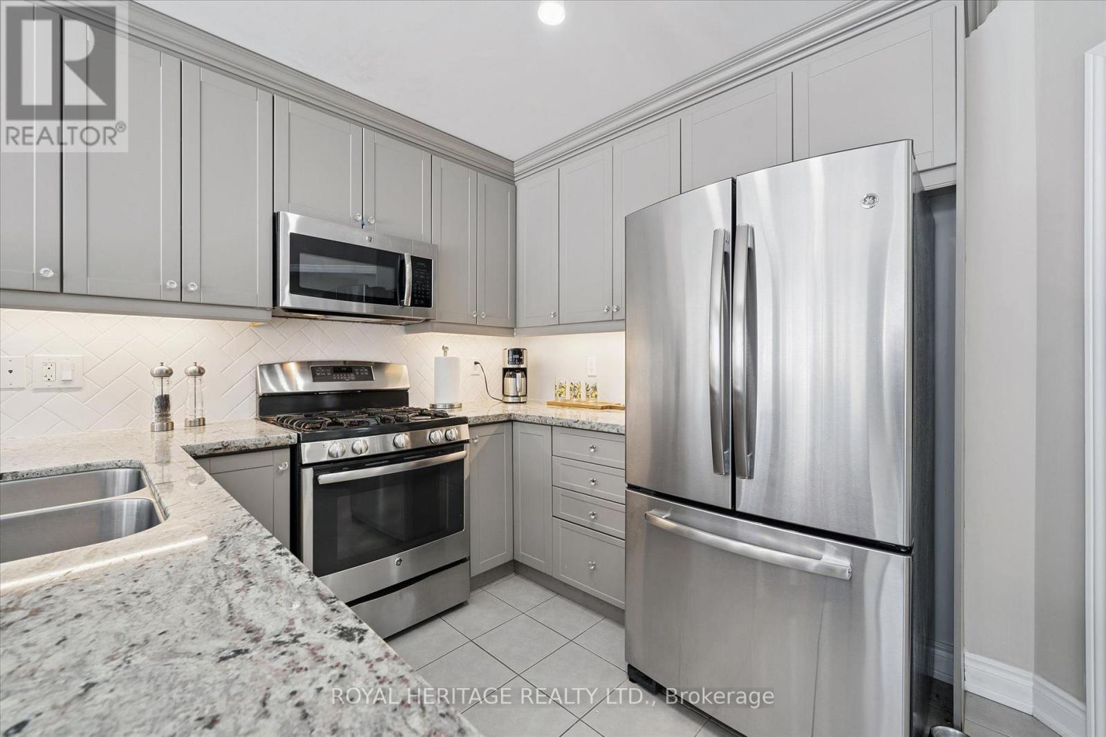3074 Emperor Drive, Orillia, Ontario  L3V 0G4 - Photo 13 - S13133100