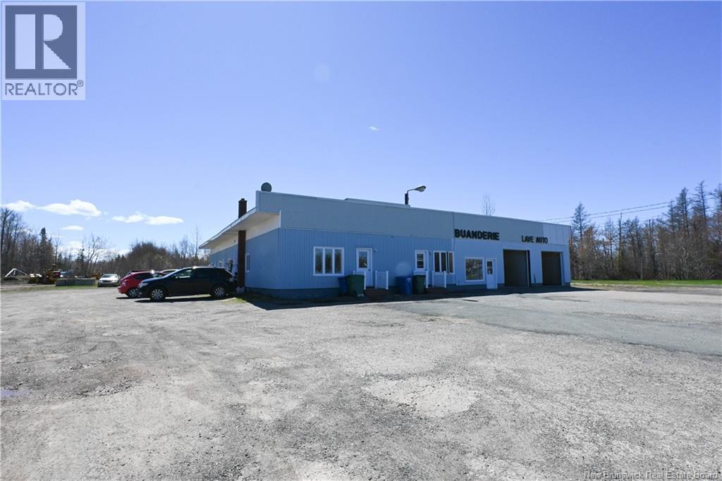 11 Haut-Shippagan Road, Haut-Shippagan, New Brunswick E8S 1W5 - Photo 4 - NB137596