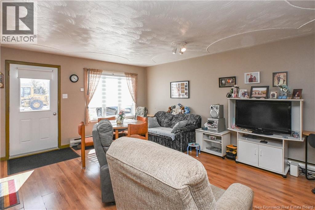 11 Haut-Shippagan Road, Haut-Shippagan, New Brunswick E8S 1W5 - Photo 17 - NB137596