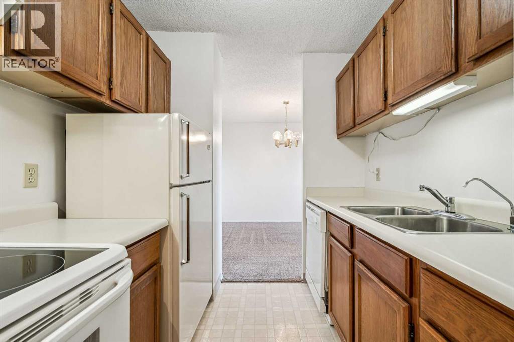 1609, 924 14 Avenue SW, Calgary, Alberta  T2R 0N7 - Photo 4 - A2226138