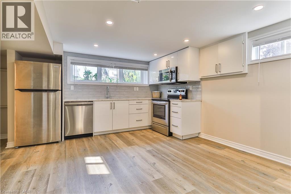 38 Dunkirk Drive Unit# B, Hamilton, Ontario  L8K 4X1 - Photo 12 - 40830166