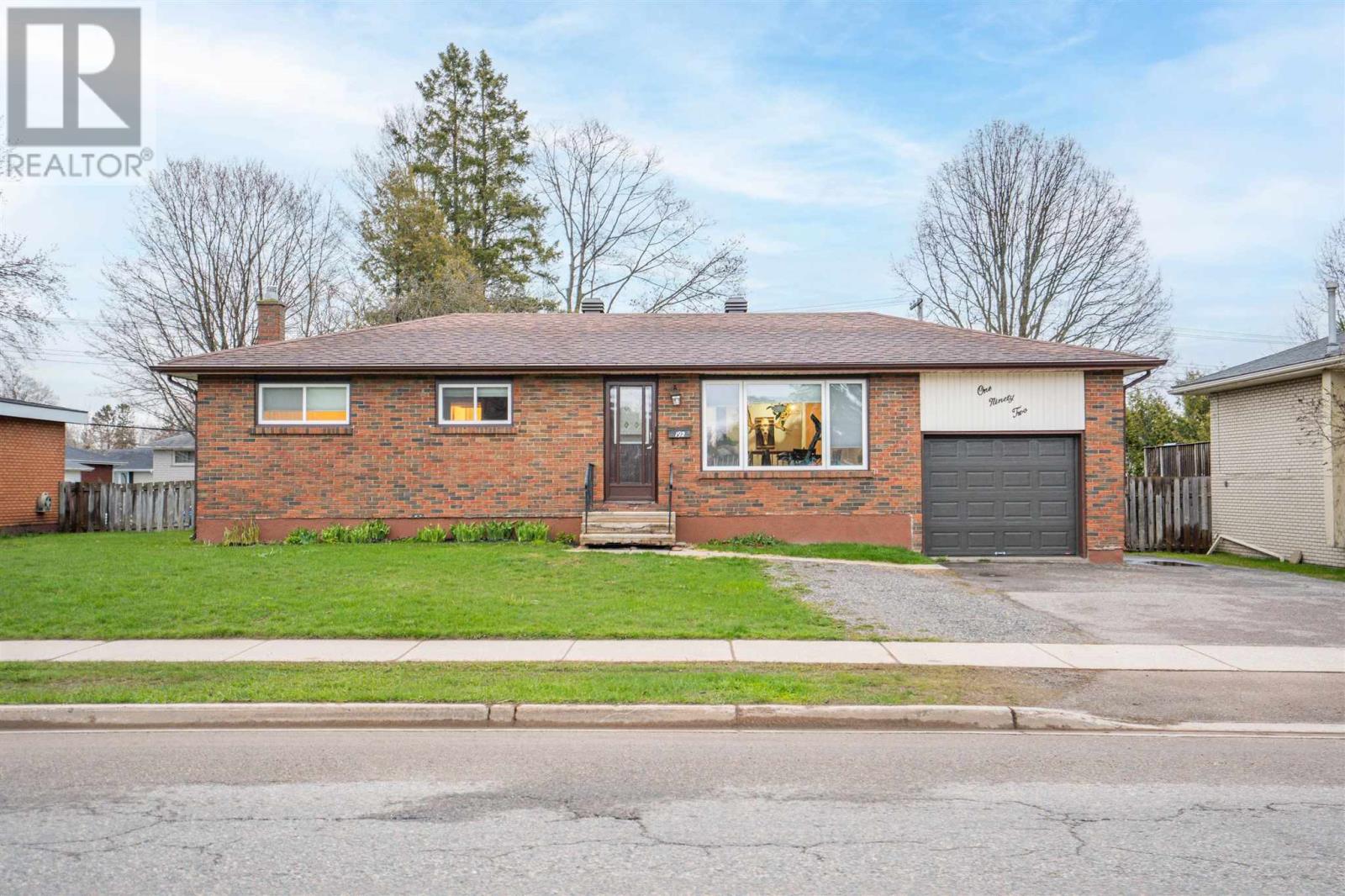 192 Boundary RD, Sault Ste. Marie, Ontario