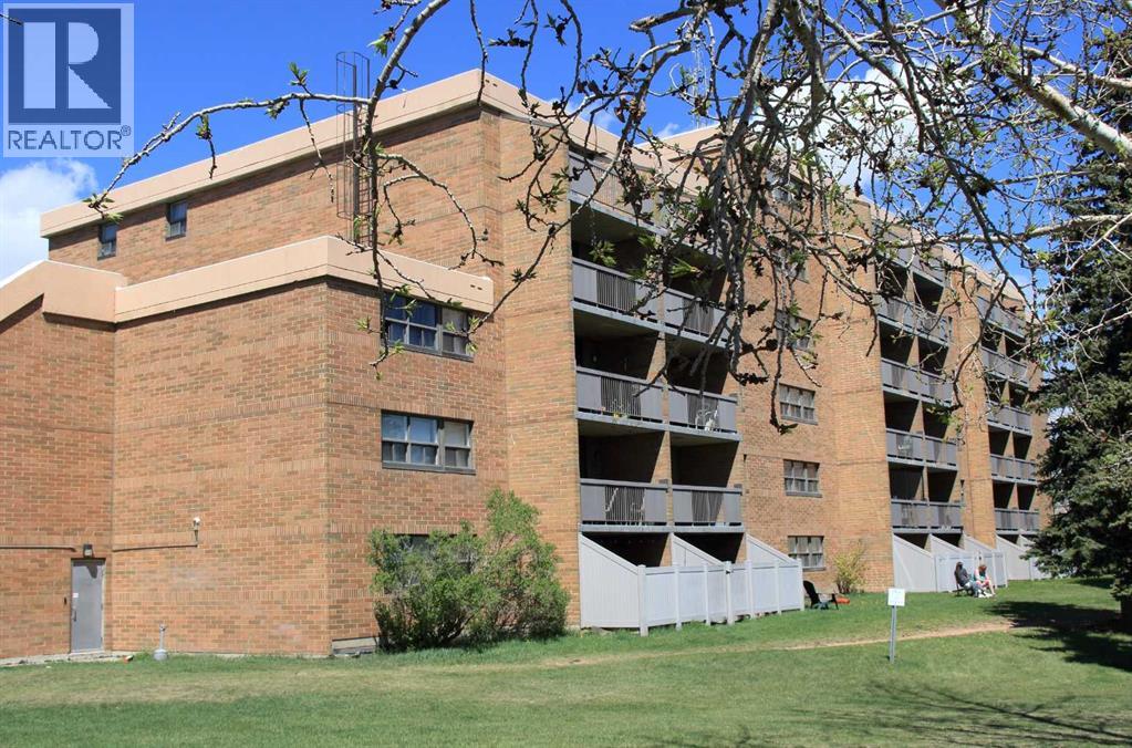 223, 30 Mchugh Court Ne, Calgary, Alberta  T2E 7X3 - Photo 2 - A2305383