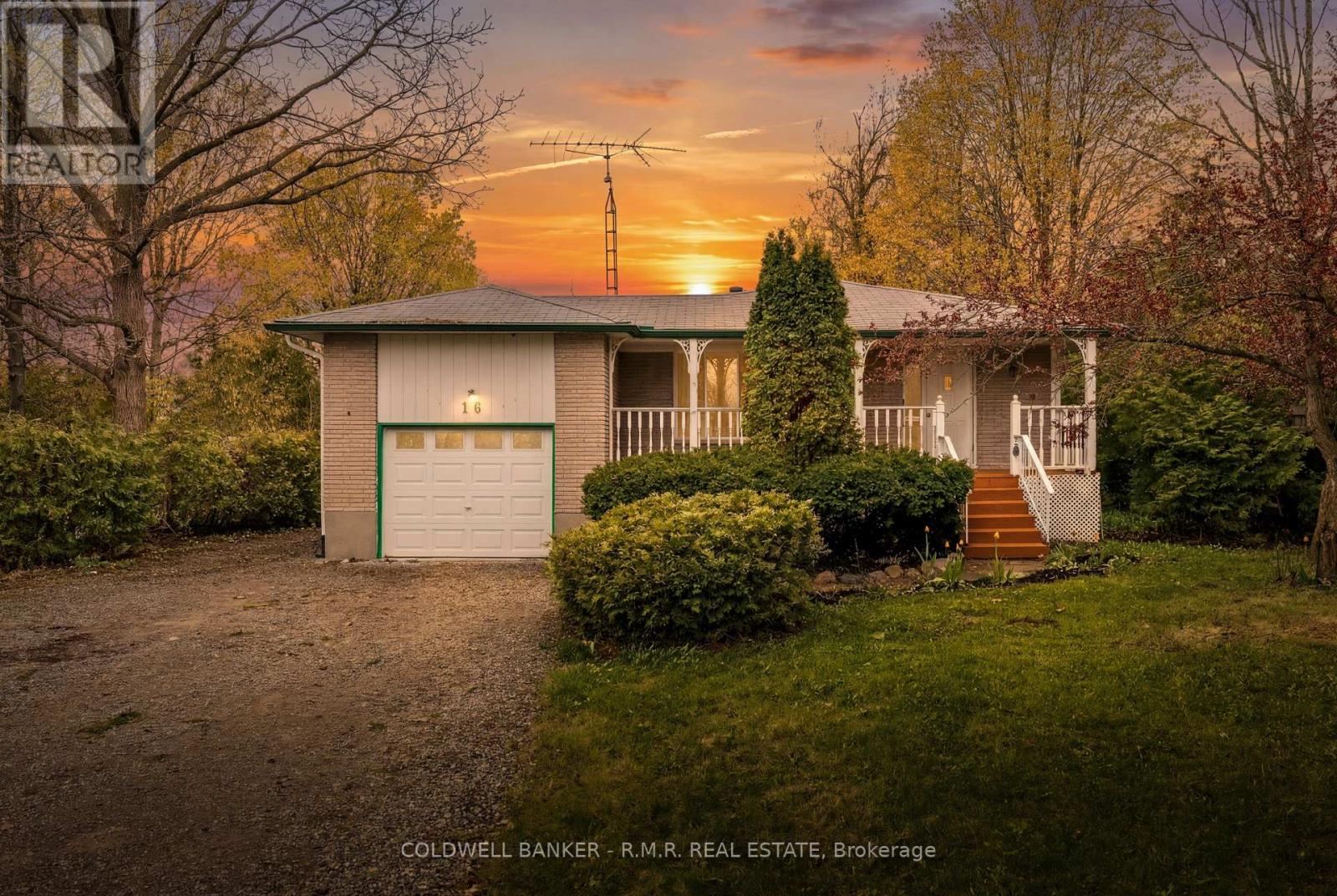 16 Manvers Drive, Kawartha Lakes, Ontario  L0B 1K0 - Photo 1 - X13133166