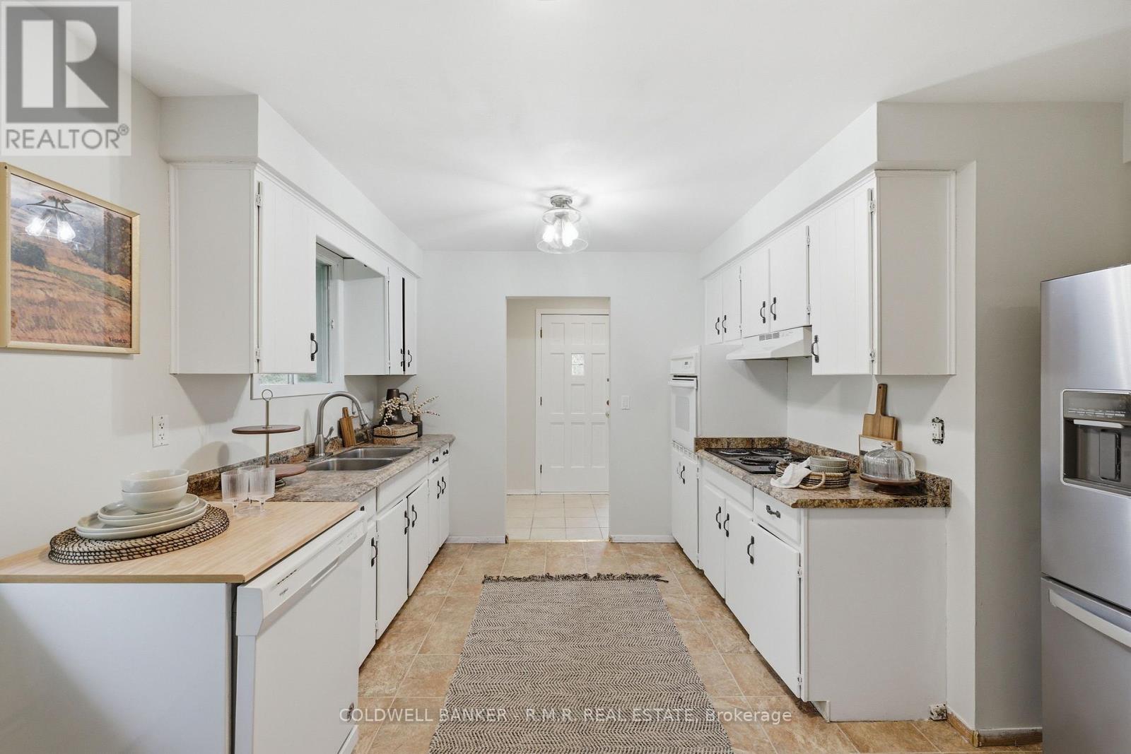 16 Manvers Drive, Kawartha Lakes, Ontario  L0B 1K0 - Photo 11 - X13133166